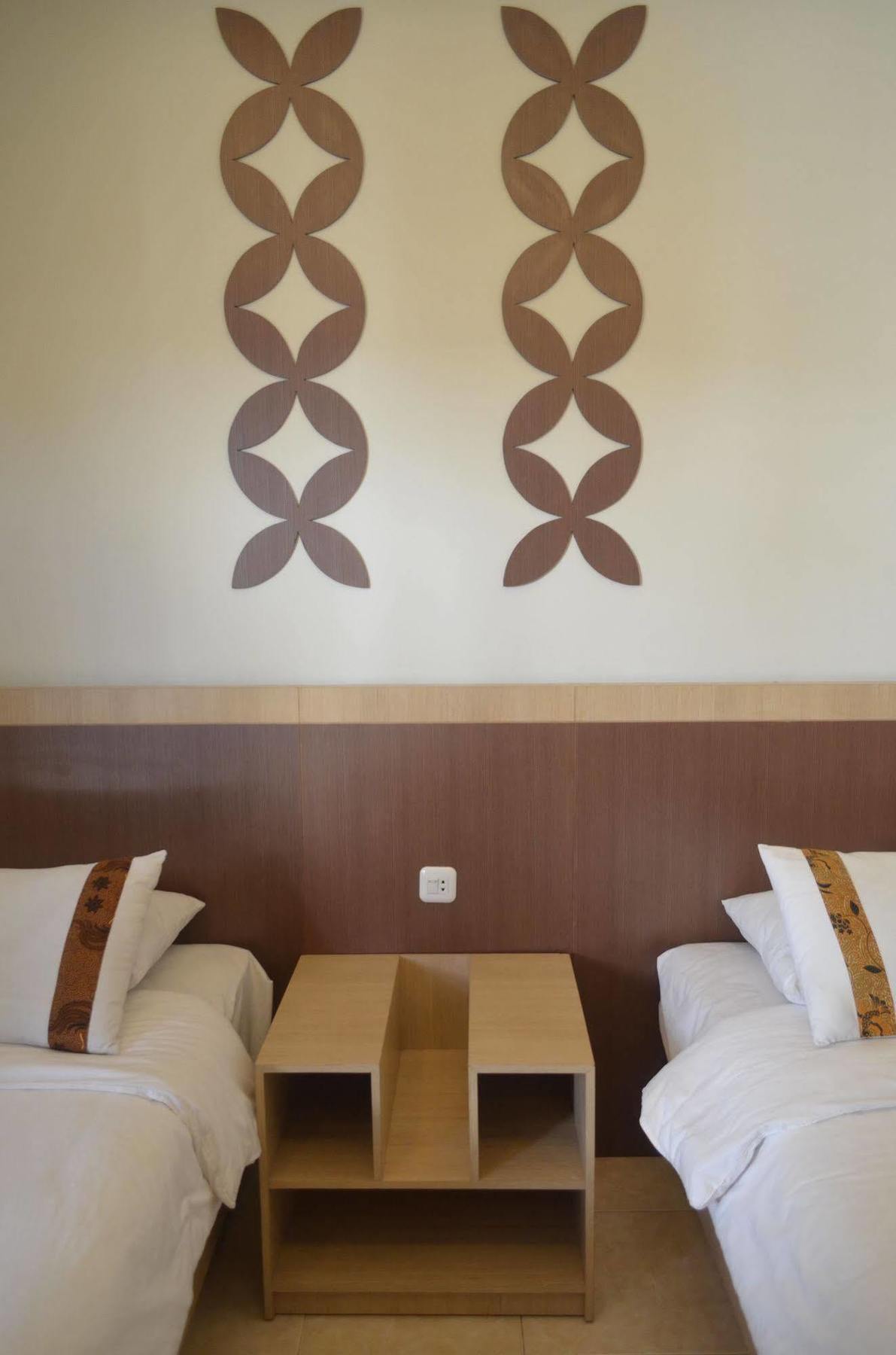 Mawar Asri Hotel 2*