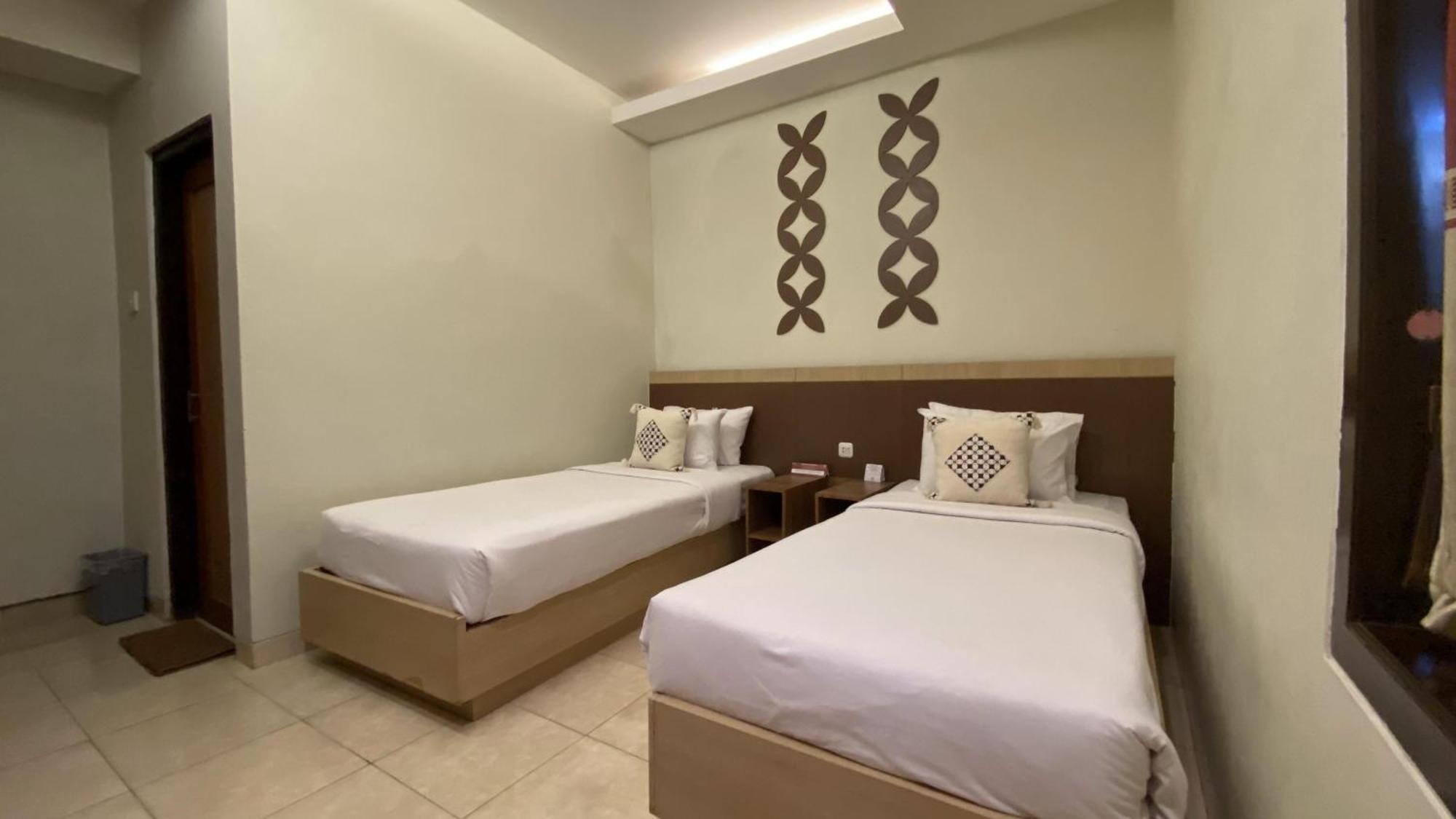 Hotel Mawar Asri 2*