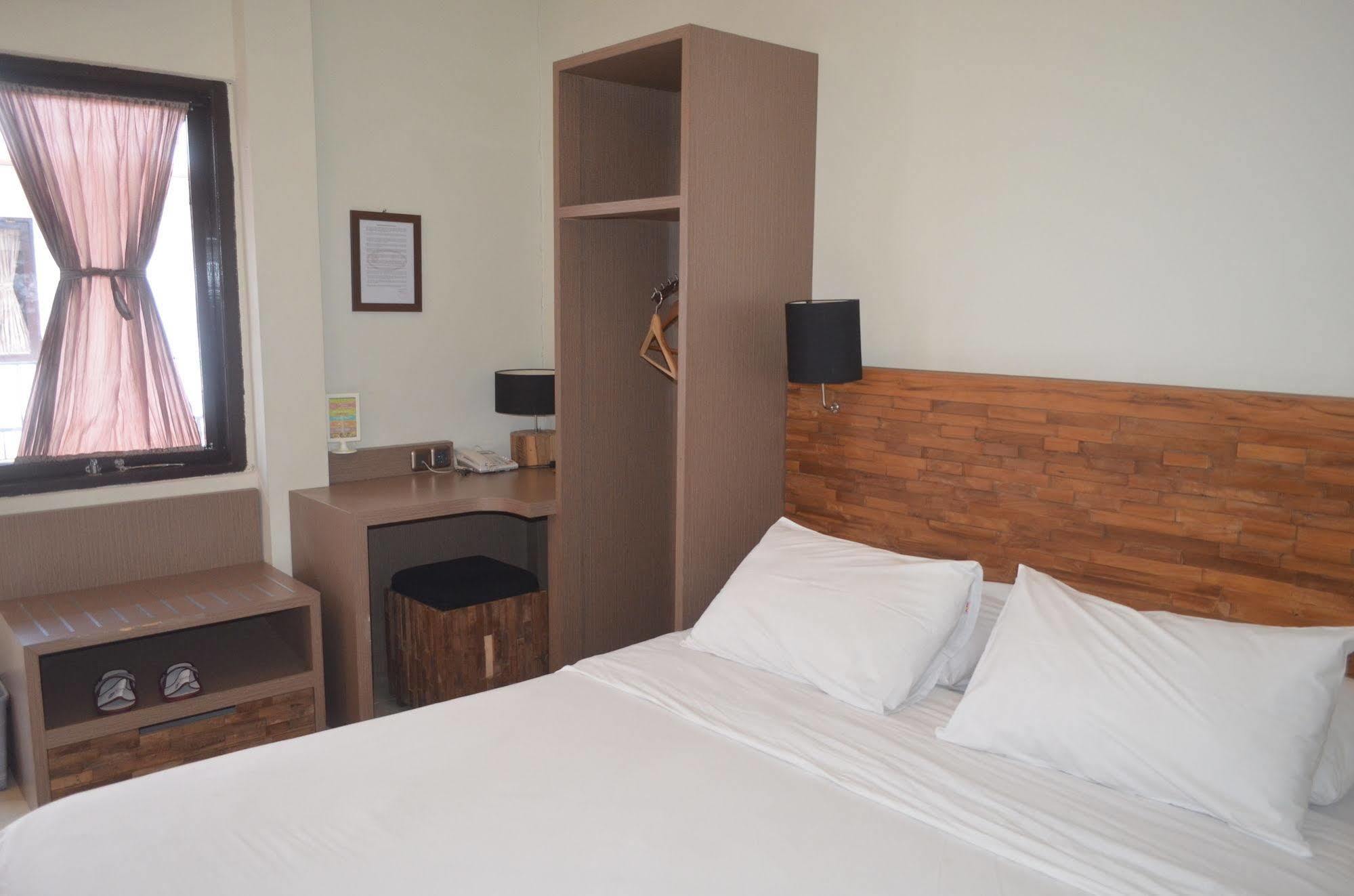 Hotel Mawar Asri 2*