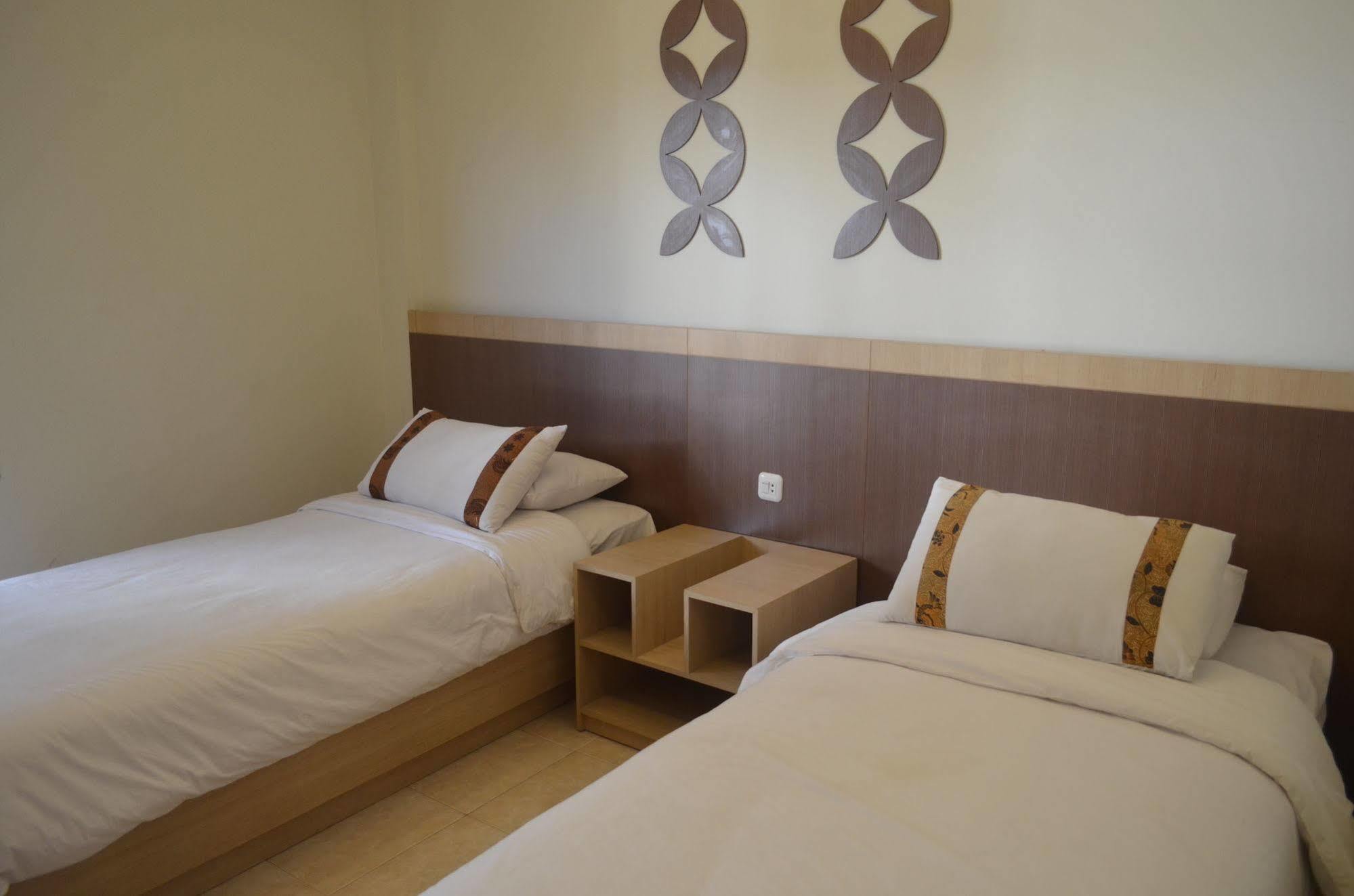 Hotel Mawar Asri 2*